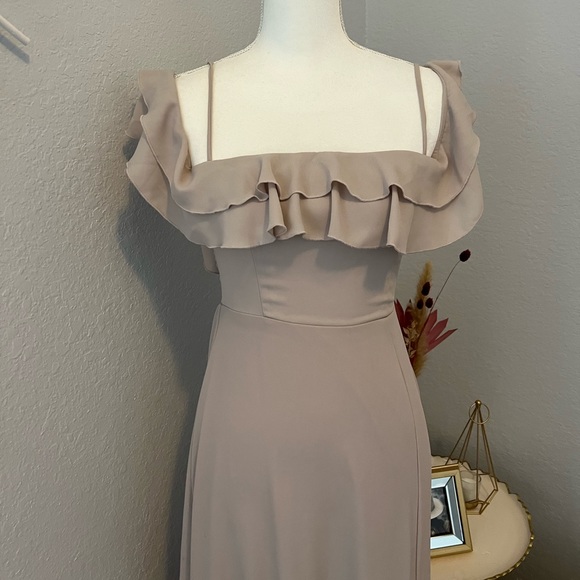 The Emma Ruffle Maxi Dress show me your MuMu size small - Picture 4 of 6